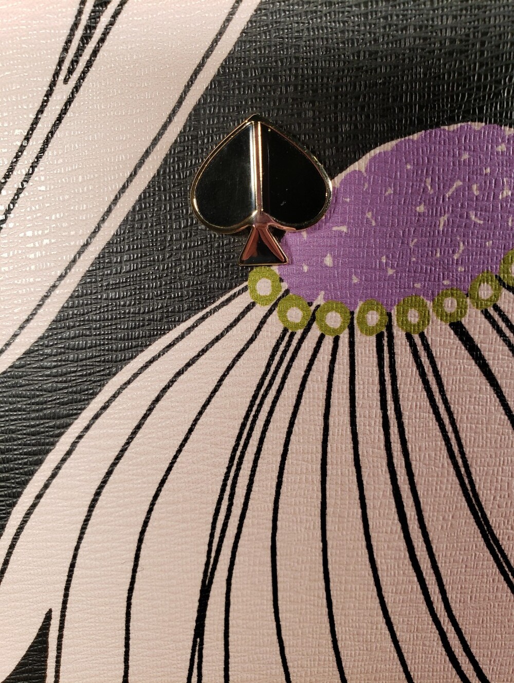 Kate Spade Daisy Toss Tote & Matching Wristlet Set NWOT! (Retail $299) - Picture 9 of 10